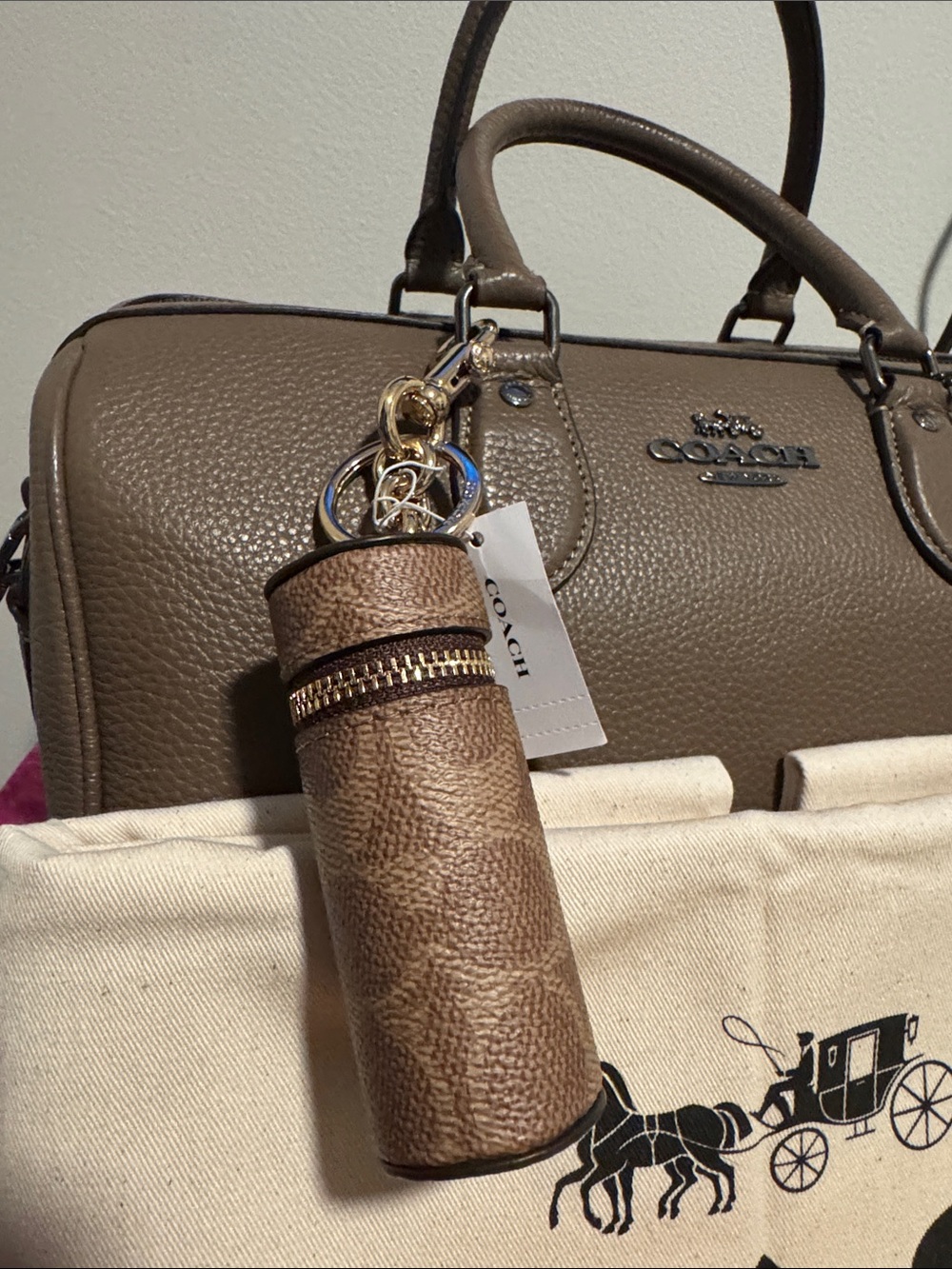 💋BRAND NEW Coach Lipstick holder💄👄